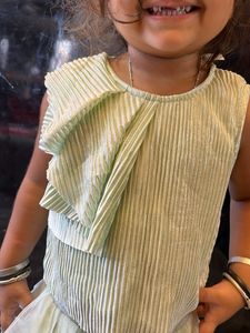 Cute Green Outfit