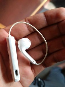 Ptron Bluetooth Earphones