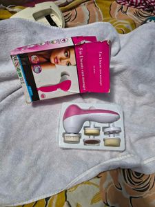 5-in-1 Beauty Massager