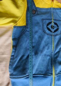 🇺🇲 UNIQUE PIECE Minion Hoodie 2- 4 Yrs Like NEW❗
