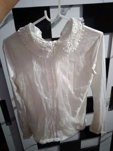 Elegant White Pearl Lace Top💗