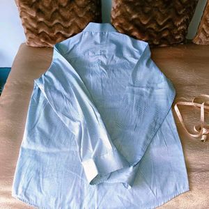 🛍️2 Men&#39;s Shirts - Louis Taylor⭐⭐⭐⭐⭐