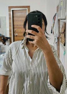 Striped crop shirt