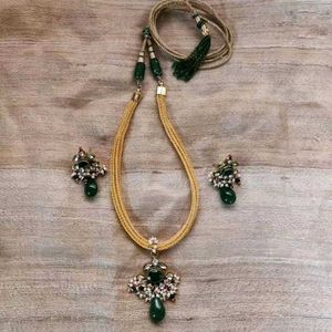 Lovely Jadau Kundan Set