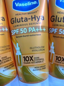 Vaseline SPF 50 PA+++ Serum-brust-Sunscreen