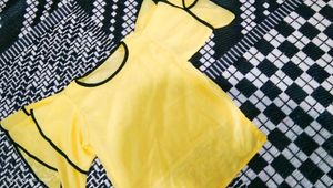 Causal Boxy Top