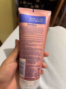 Vaseline Gluta-Hya Dewy Radiance