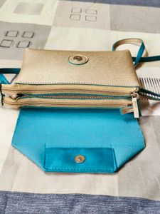 Baggit Lmp Monili Flori Gold Sling Bag