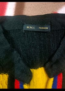 Beautiful Multicolour Woollen Kurti In Xl Size