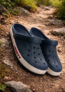 Liberty Clogs