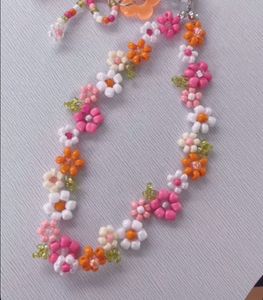 Beaded Flower Bracelet Set