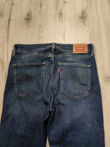 Ma1485 Levi&#39;s bootcut jeans waist 30