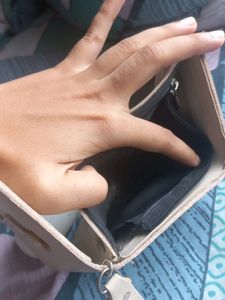 Used Wallet Ivorytag✨️