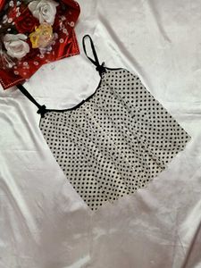 Cropped Polka Dot Camisole🖤🤍