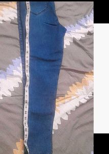 on sale !!! kraus skinny jeans