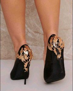 Embellished High Heels Satin Court Heel in Black