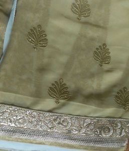 Saree (White, Beige)