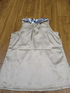 Elegant Sleeveless Top
