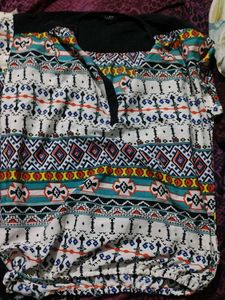 Mixed Patterned Tops Bundle - Size M
