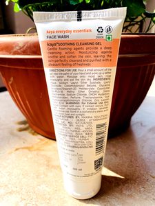 Kaya - Everyday Essential- Soothing Cleansing Gel