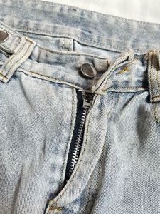baggy jeans💙