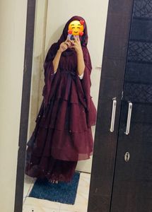 Burgundy Tiered Burqa