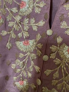 Melange Women’s Festive Emb. Kurta (xl)