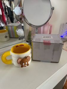 NEW With Tag Tom &amp; Jerry MAGNETIC Ceramic Cup