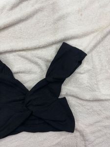 Black Twisted Ribbed Top
