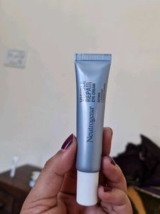 Neutrogena Retinol Eye Cream