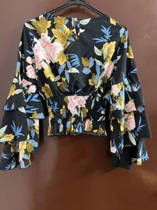 Ruffle Sleeves Top