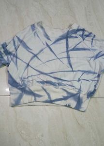 Stylish Full Sleeves Crop Top