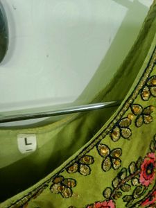 Green Embroidered Kurta anarkali styl