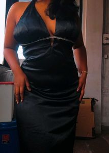 Vintage hill Satin Gown🖤✨