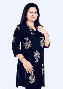 Elegant Floral Kurta