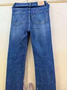 Distressed Wide Leg Jeans