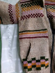 Sweater For Baby Girls And Boys