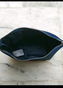 The Mom&#39;s Co Venity Pouch