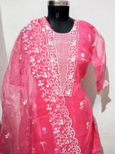 Kurta Set For Women