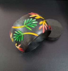Floral carved  Bangle Bracelet