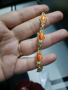 Stylish Neckpiece Wid Bracelet