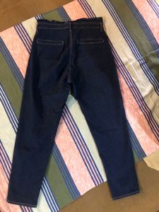 Solid Carrot Fit High Rise Jeans