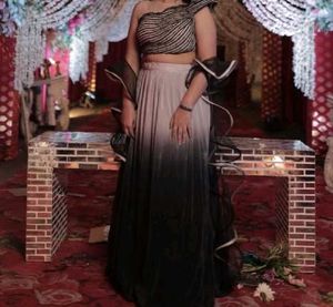 Stylish Lehenga With Heavy Canvas