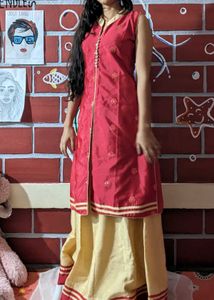 Elegant Ethnic Kurta Set