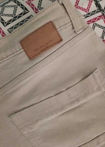 Men&#39;s Beige Jeans