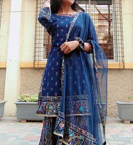 Elegant Kurta Set Form W