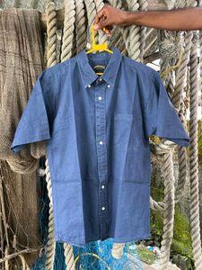cambridge o-neck classic button down shirt (M)