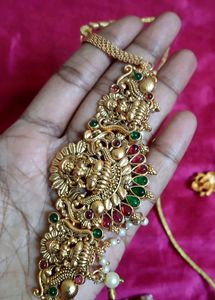 Gold-toned Indian Necklace & Black Chain