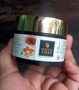 Good vibes De-tan Glow Night Cream 🧡