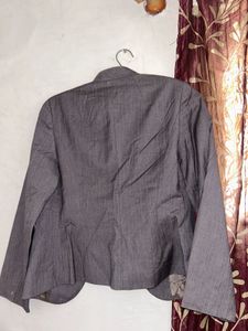Grey Formal Crop Blazer (Size S)